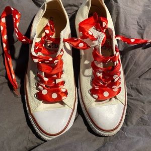White converse